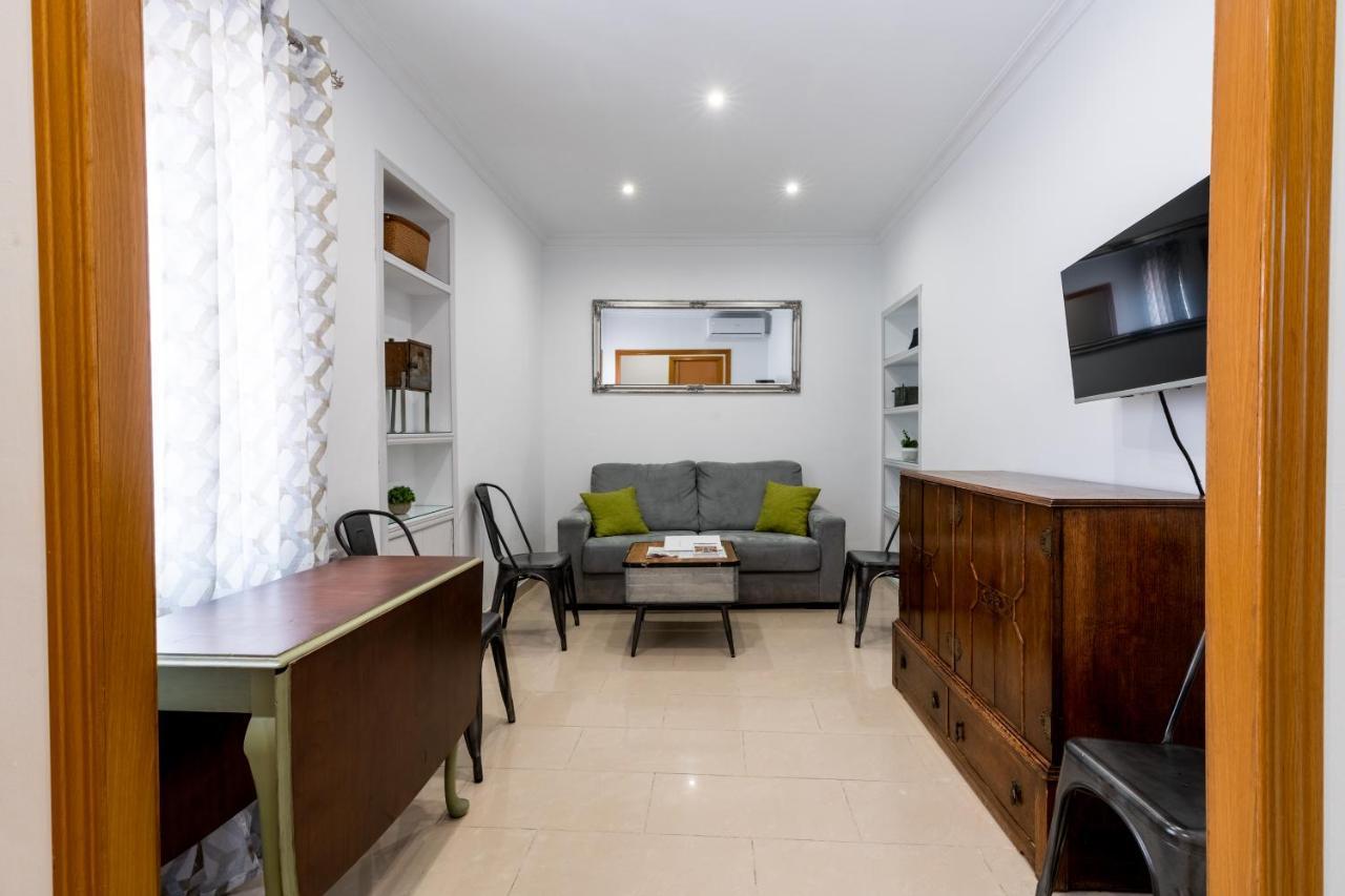 Apartamento Holi-rent Salado Sevilla